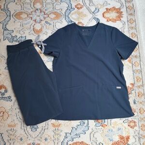 Figs Dark Harbor Set